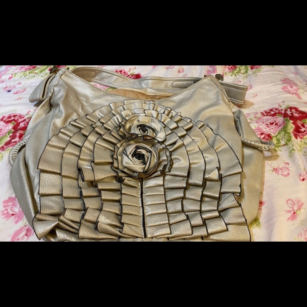 Beige big handbag